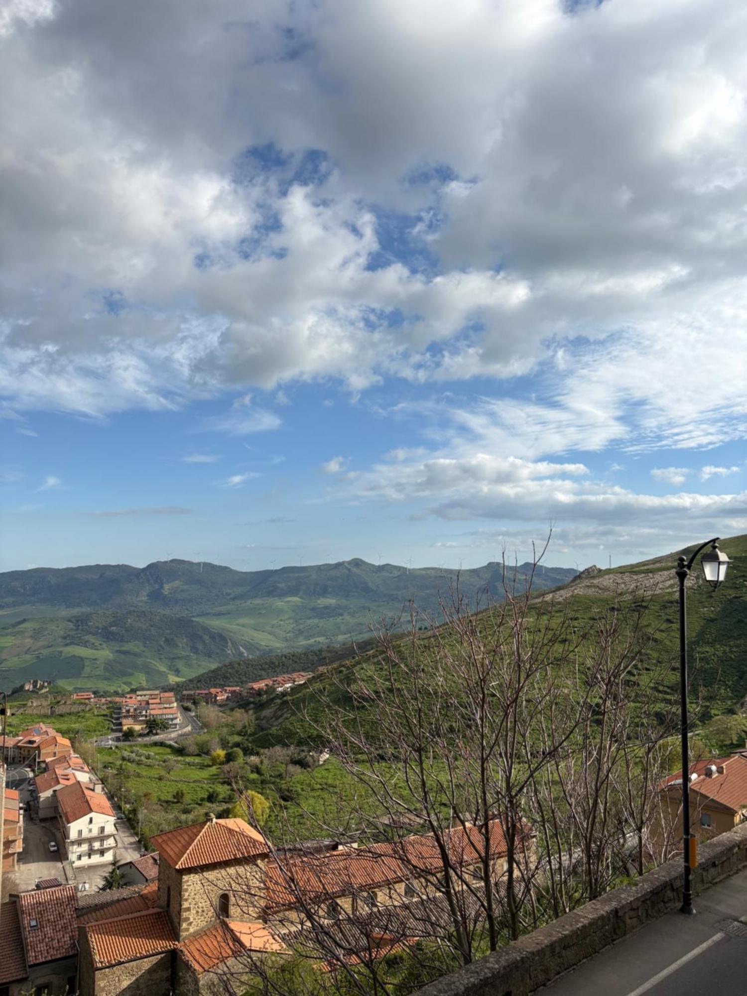Troina Appartamenti Buitenkant foto